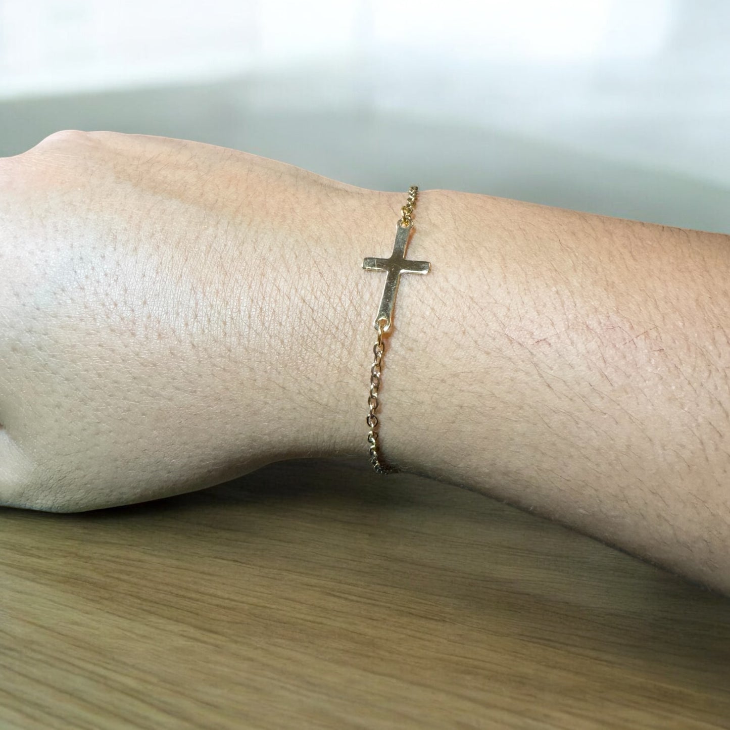 Dainty Minimalist Gold Chain Cross Bracelet