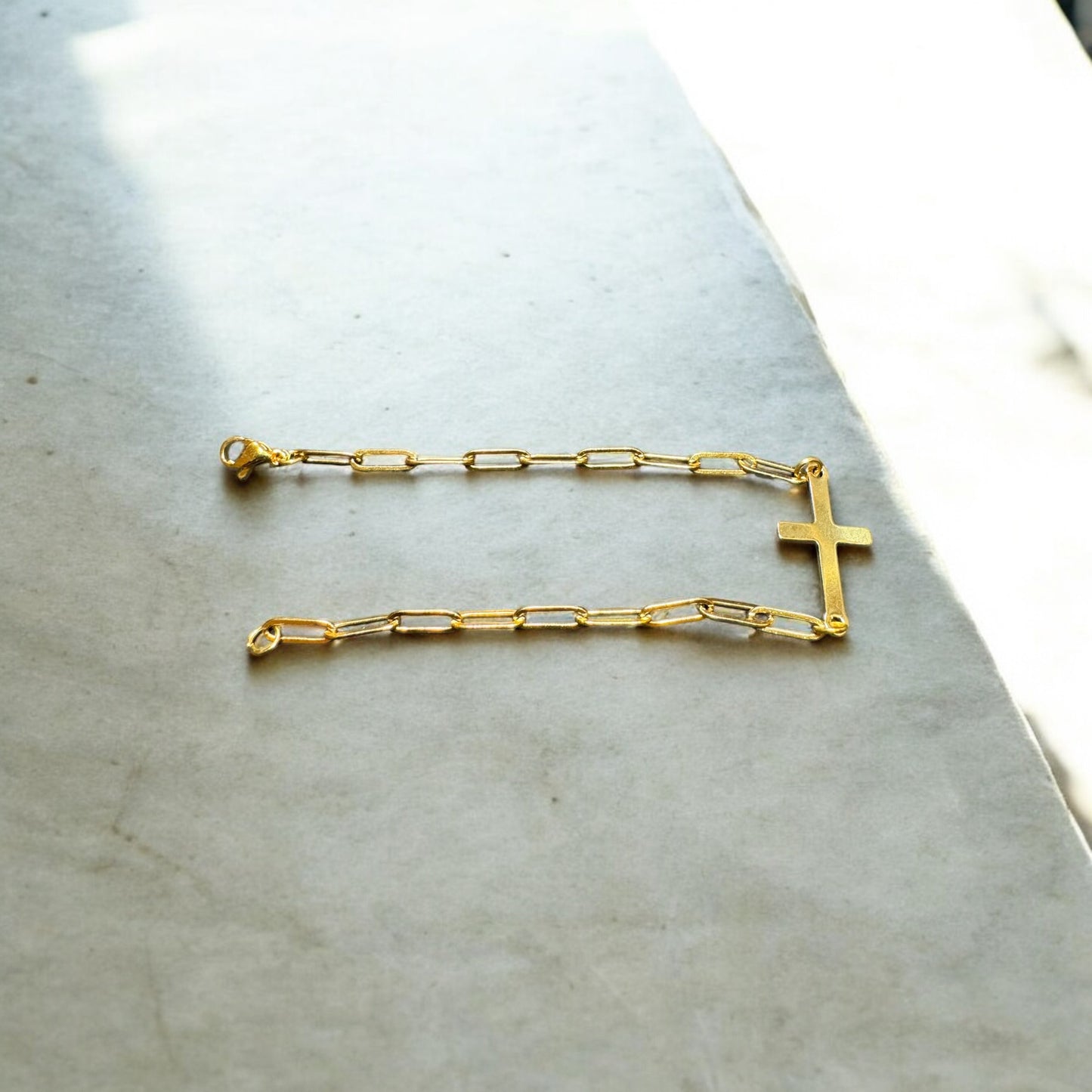 Dainty Minimalist Gold Paperclip Chain Cross Bracelet